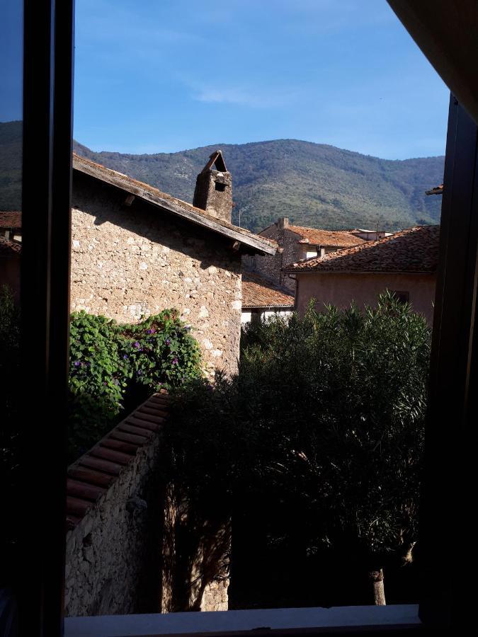 A Casa Di Lino Apartment Sermoneta Exterior photo